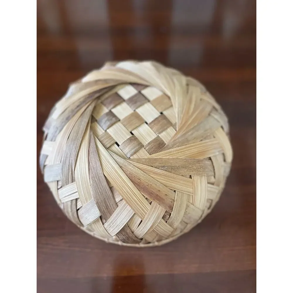 Vintage Hand Woven Wood Splint Basket Rustic Farmhouse Bread Decorative